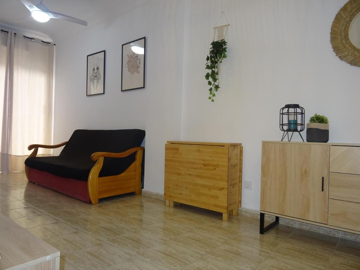 Apartamento Dama De Guardamar Apartment กวาร์ดามาร์เดลเซกูรา ภายนอก รูปภาพ